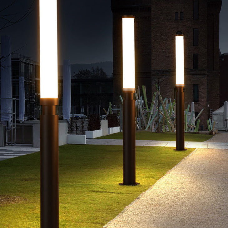 Moderne udendørslampe