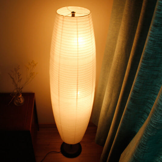 Rispapir gulvlampe
