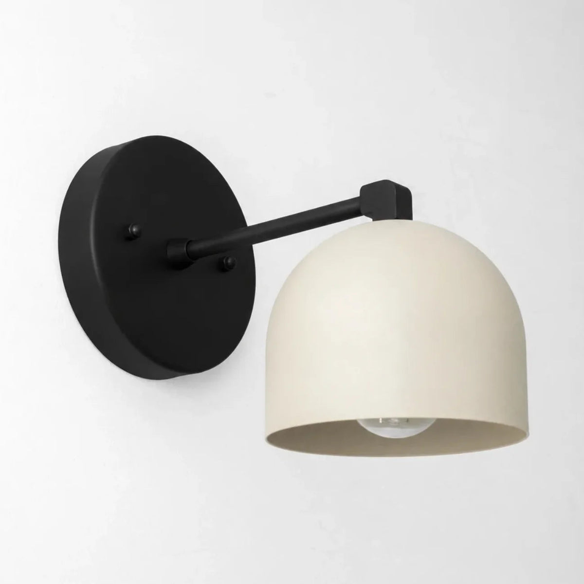 NORVEA – Metal Vanity Væglampe