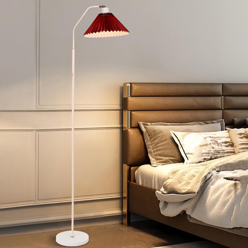 Plisseret gulvlampe