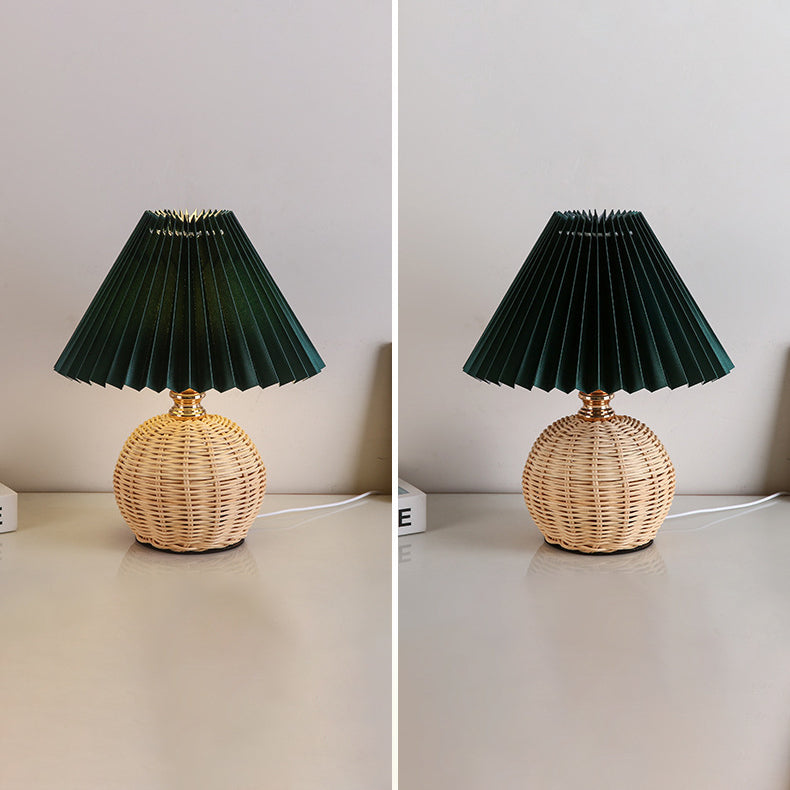 Rattan bordlampe