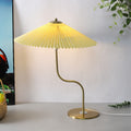 Plisseret bordlampe