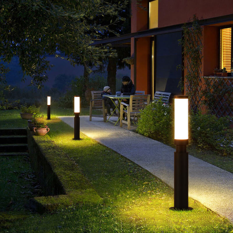 Moderne udendørslampe