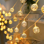 MARRAKESH – LED Lyskæde Metalkugler