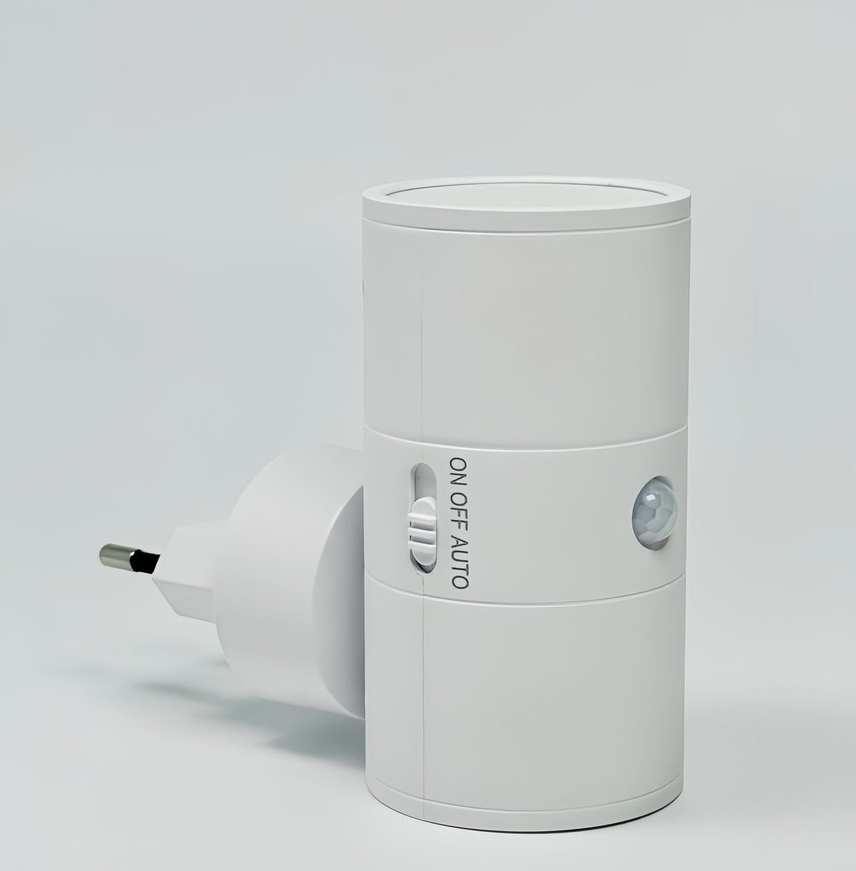 PLUGGLOW – Dæmpbar LED Stikkontaktlampe