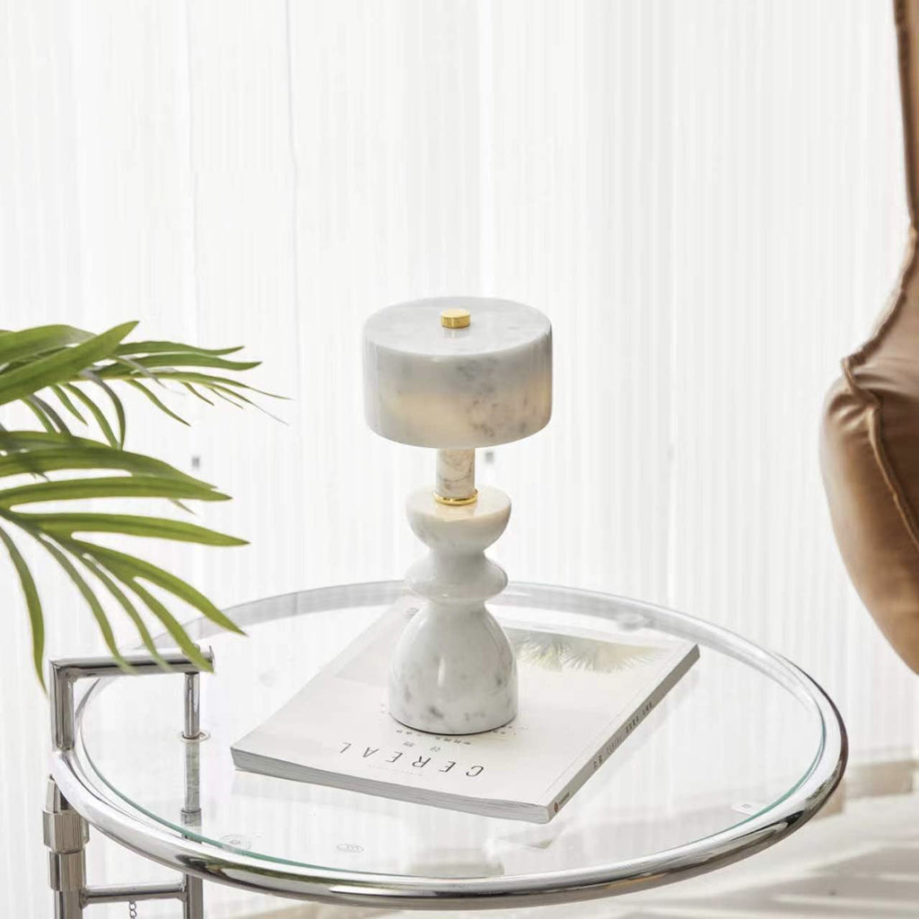 Minimalistisk LED bordlampe