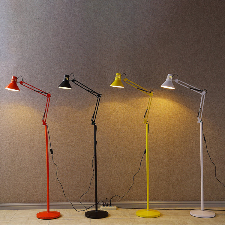 Drejelig gulvlampe