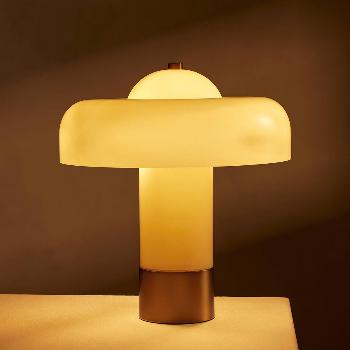 Brumbry bordlampe