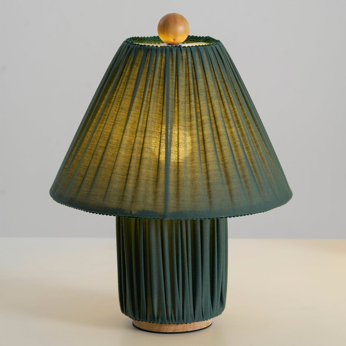 Corrine bordlampe
