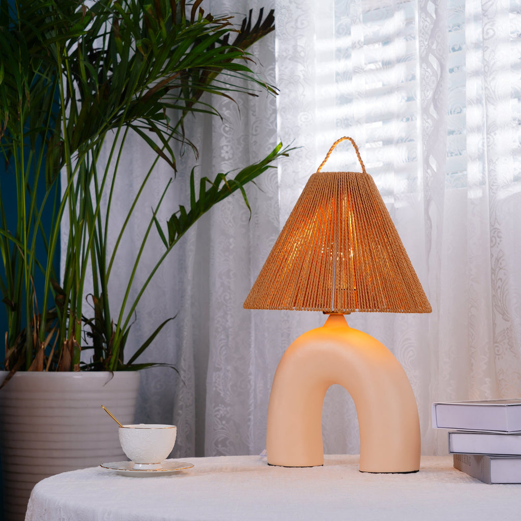 Volta keramisk bordlampe