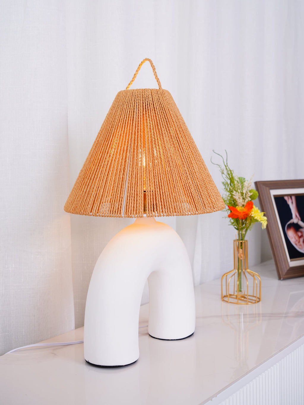Volta keramisk bordlampe
