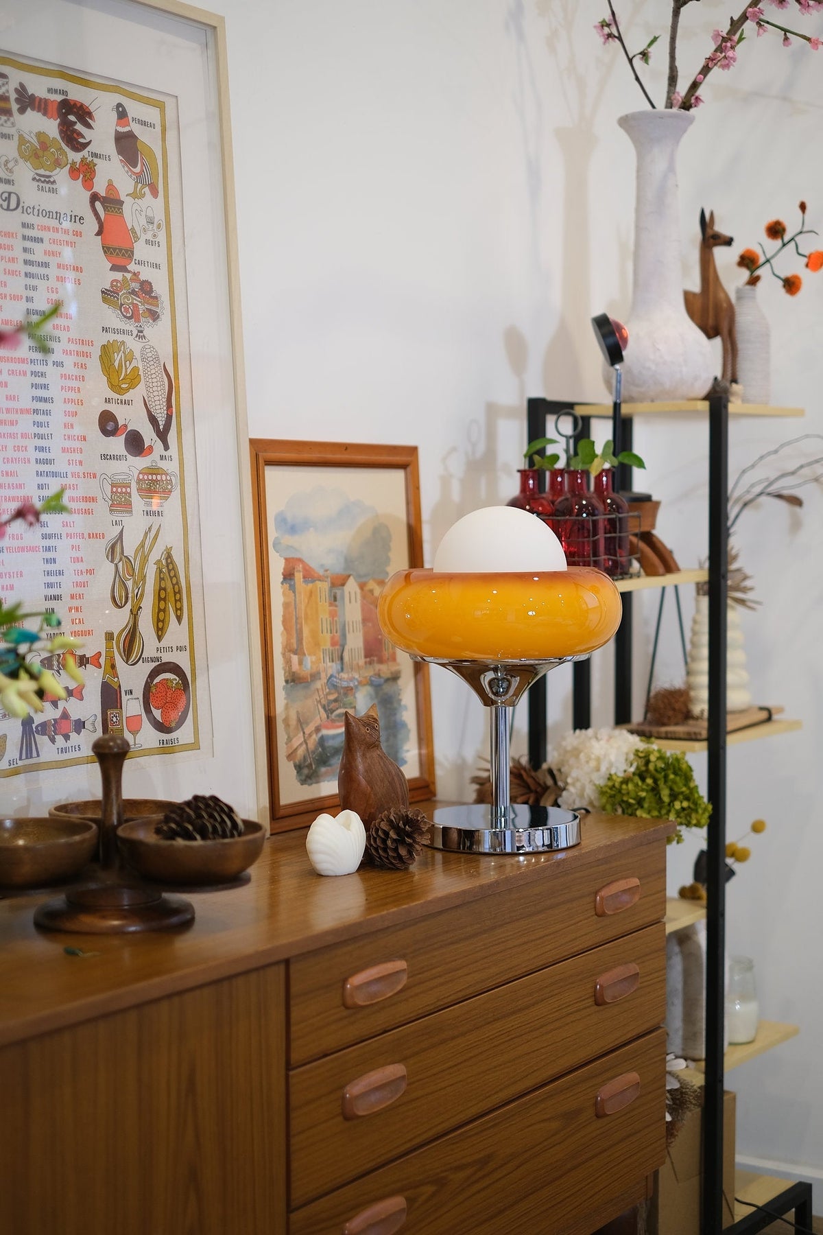 Every Egg Tart bordlampe