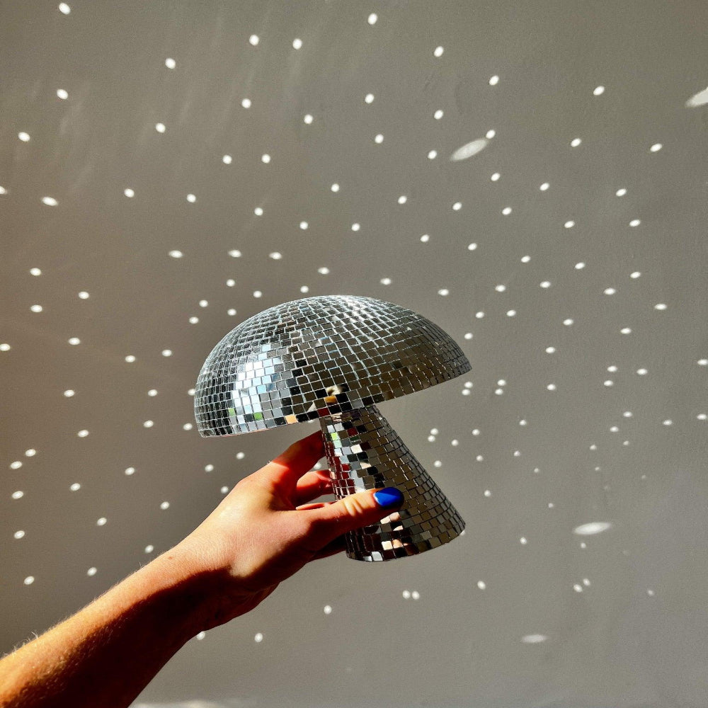 DISCOGLOW – Dekorativ Spejlflise Lampe