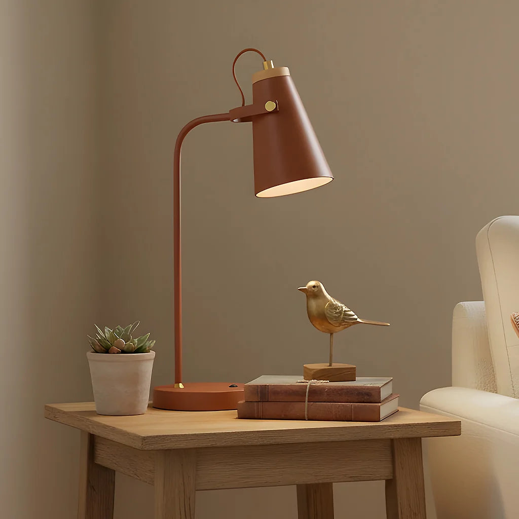 Justerbar skrivebordslampe