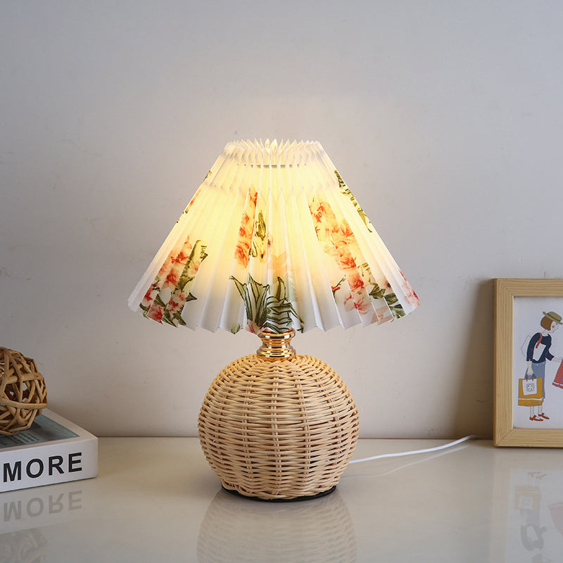 Rattan bordlampe