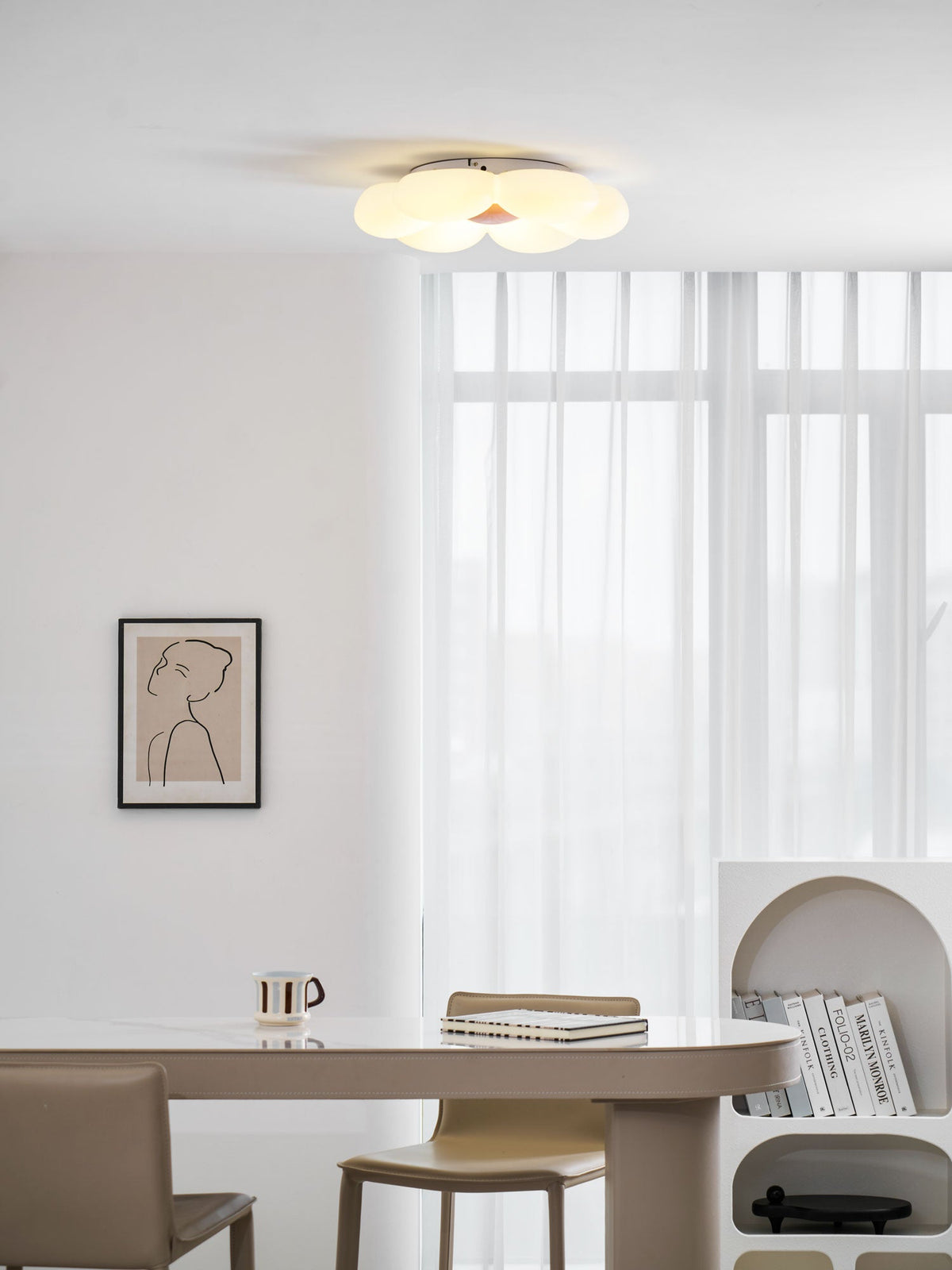 Loftlampe med seks blomsterblade