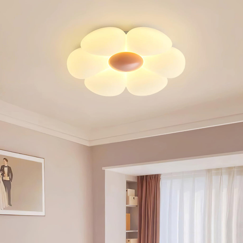 Loftlampe med seks blomsterblade