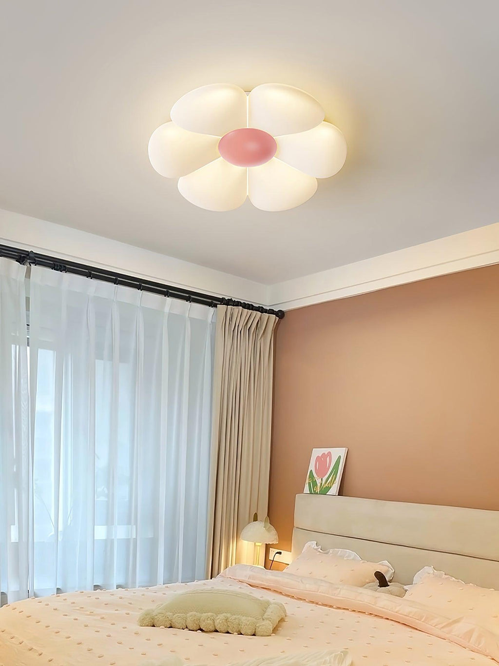 Loftlampe med seks blomsterblade