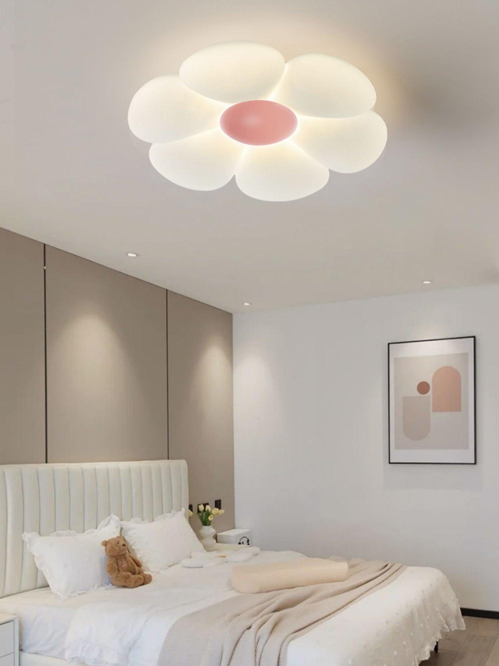 Loftlampe med seks blomsterblade