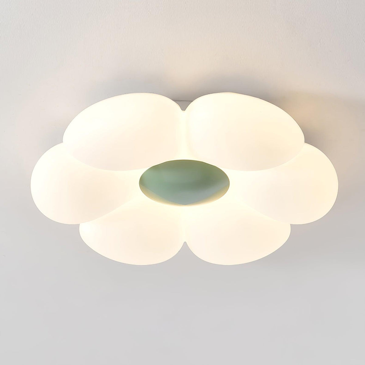 Loftlampe med seks blomsterblade