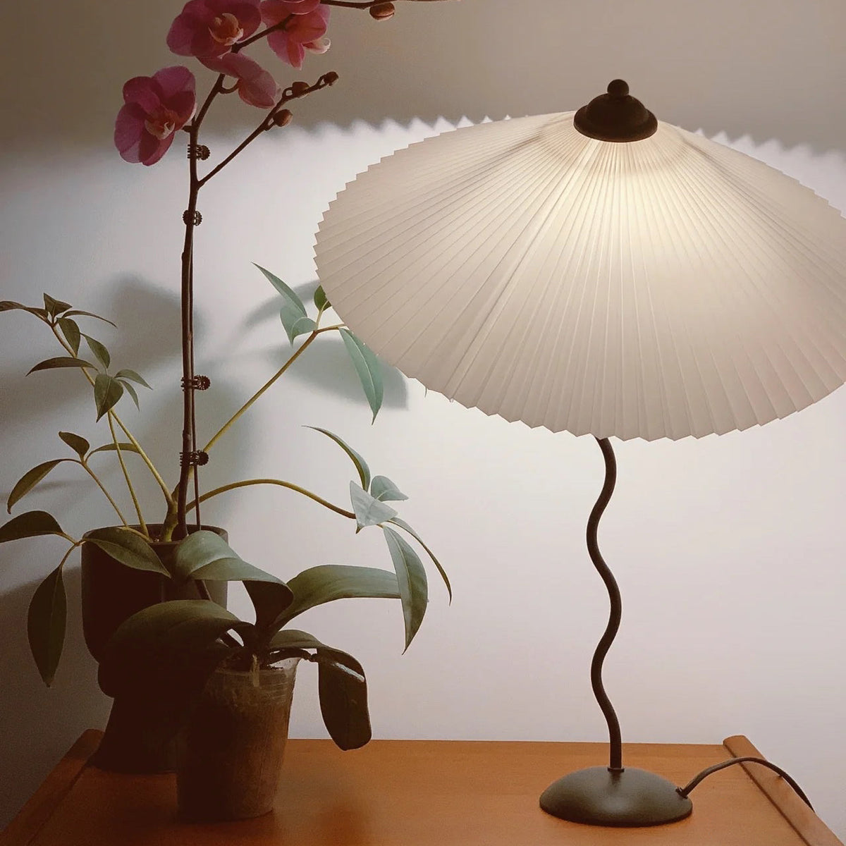 Squiggle-bordlampe