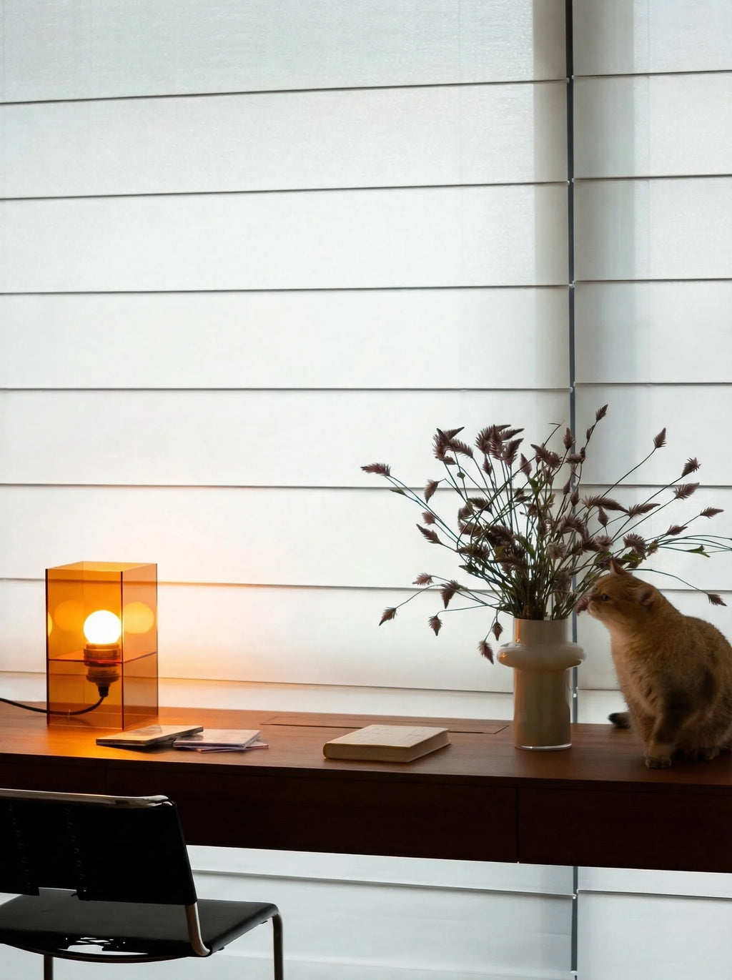 Guzzi Hourglass bordlampe