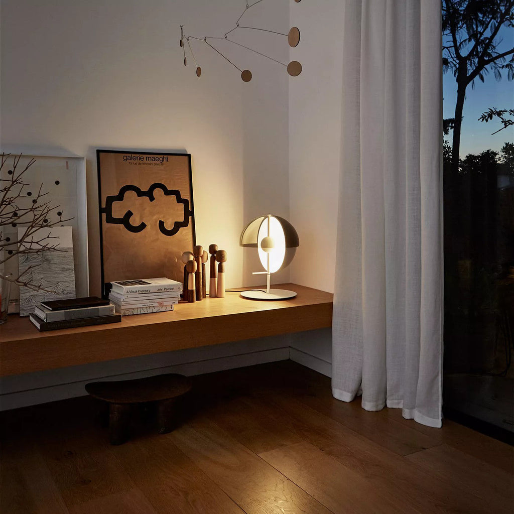 Theia bordlampe