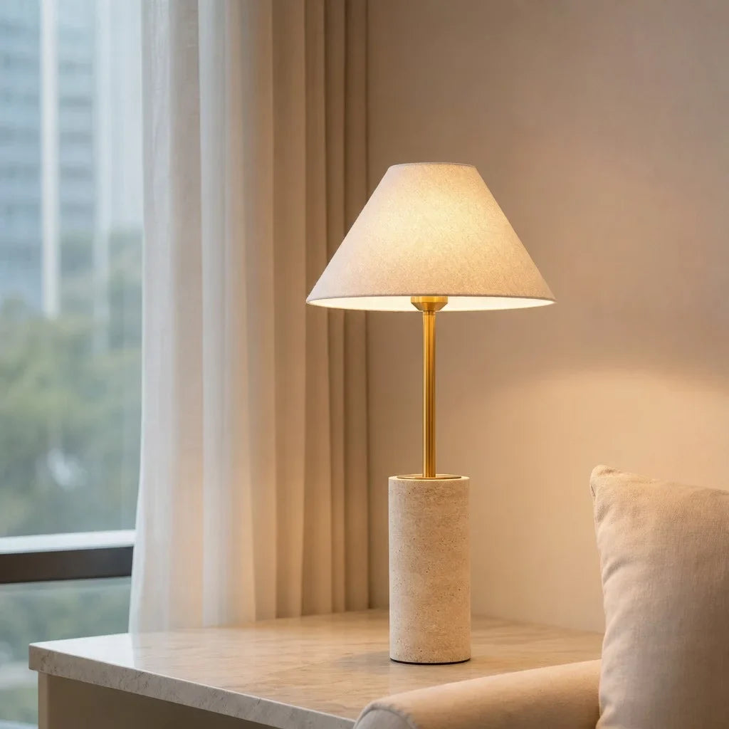 Theo bordlampe