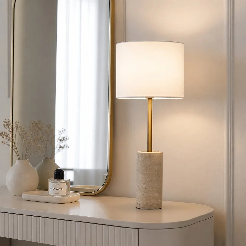 Theo bordlampe