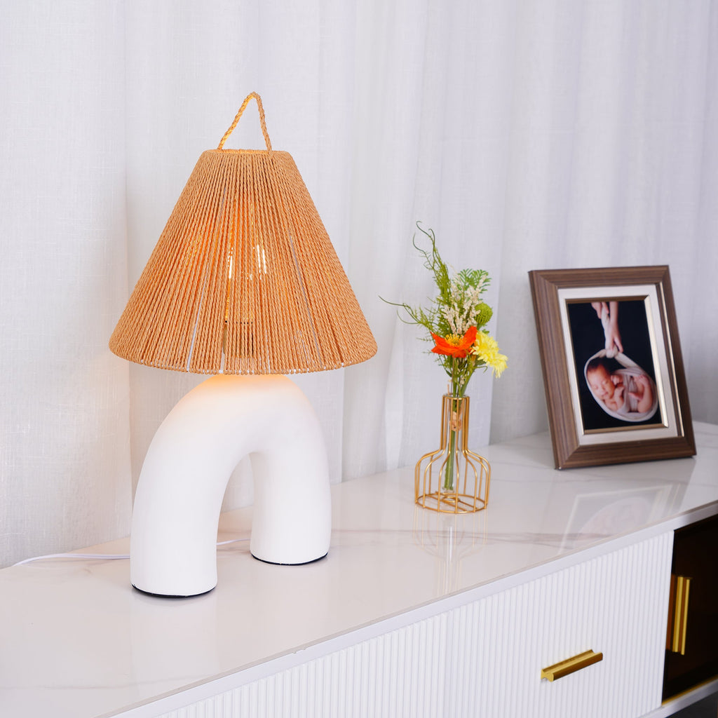 Volta keramisk bordlampe