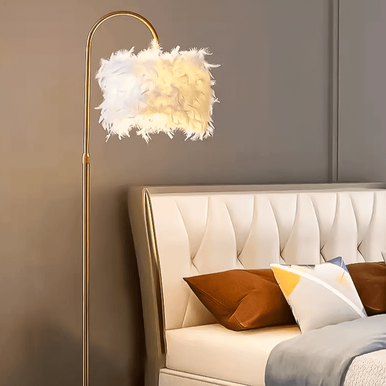 Fjer gulvlampe