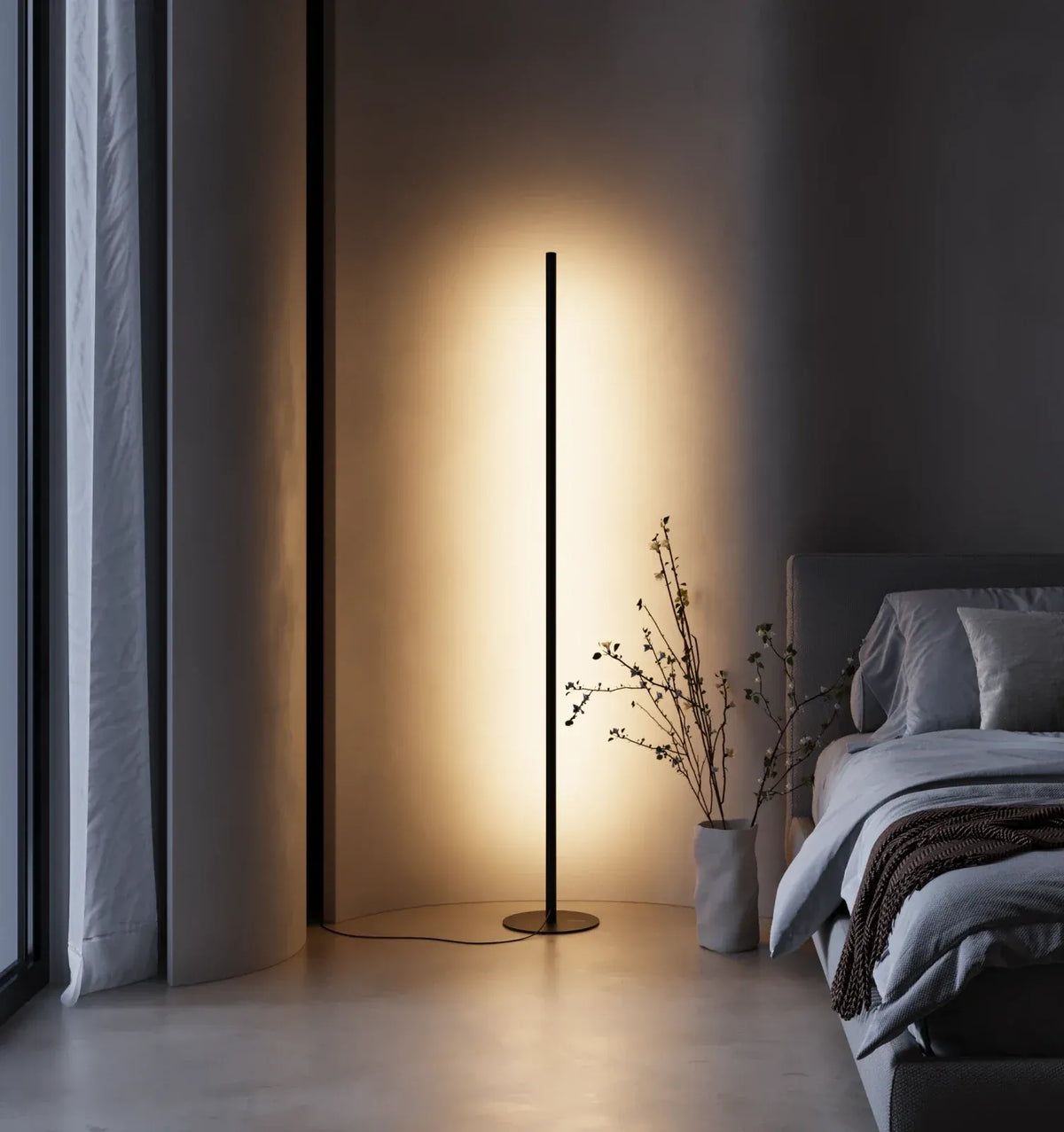 SELENE – LED Gulvlampe Dæmpbar