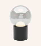 COSMO – Genopladelig LED Bordlampe