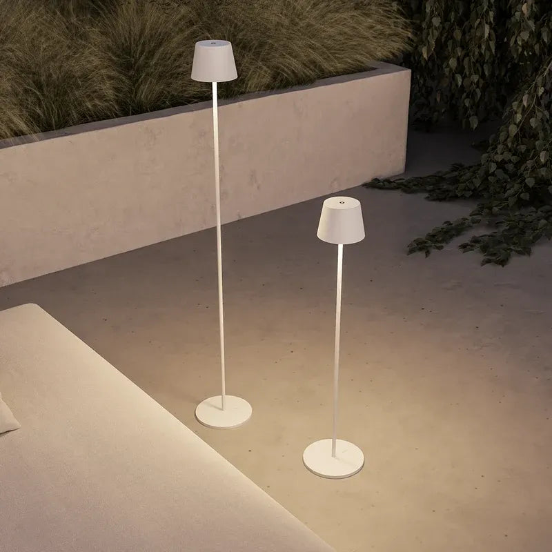 YAVA – Genopladelig LED Gulvlampe