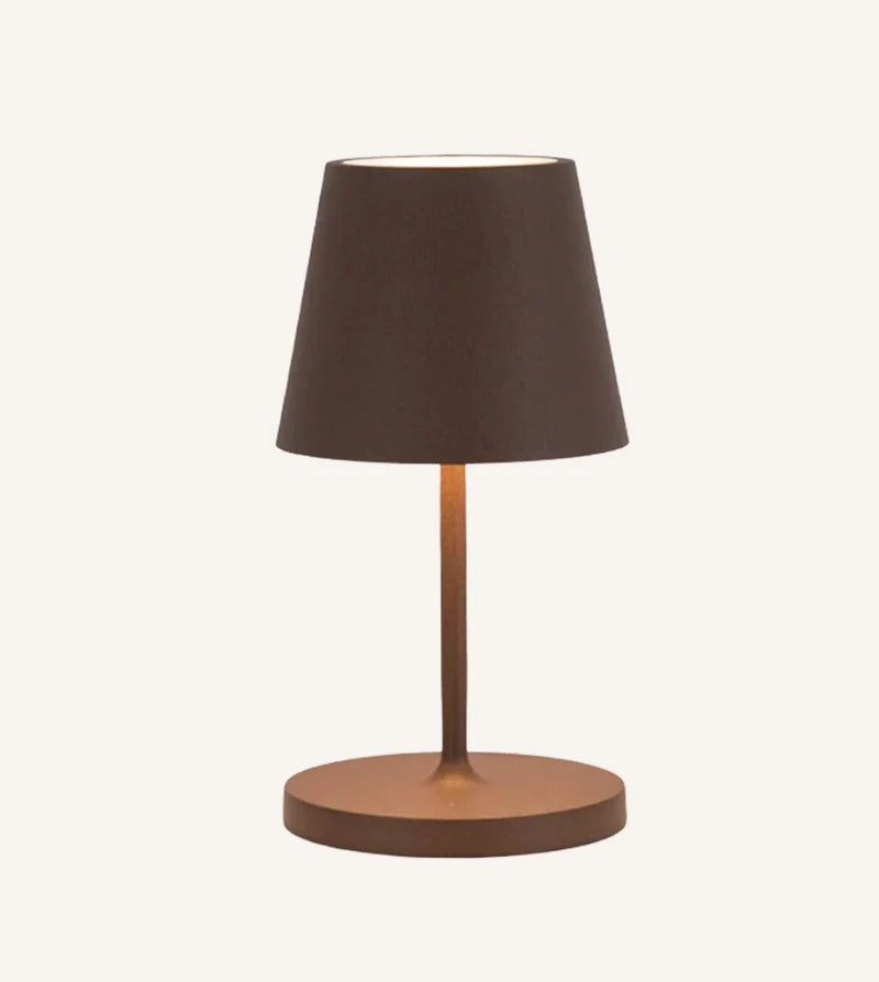 AVA – Genopladelig LED Bordlampe