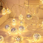 MARRAKESH – LED Lyskæde Metalkugler